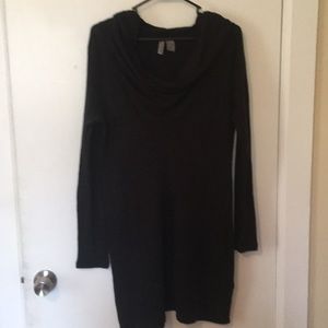 Tunic sweater with hood